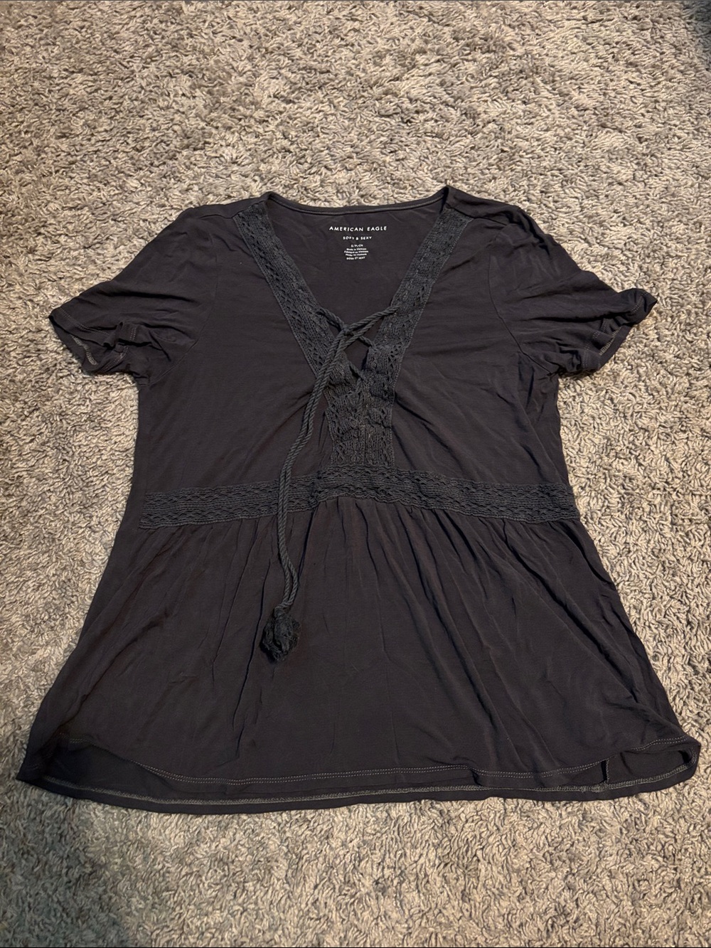 American Eagle Outfitters Black Lace-Trim V-Neck Tie Front Tunic